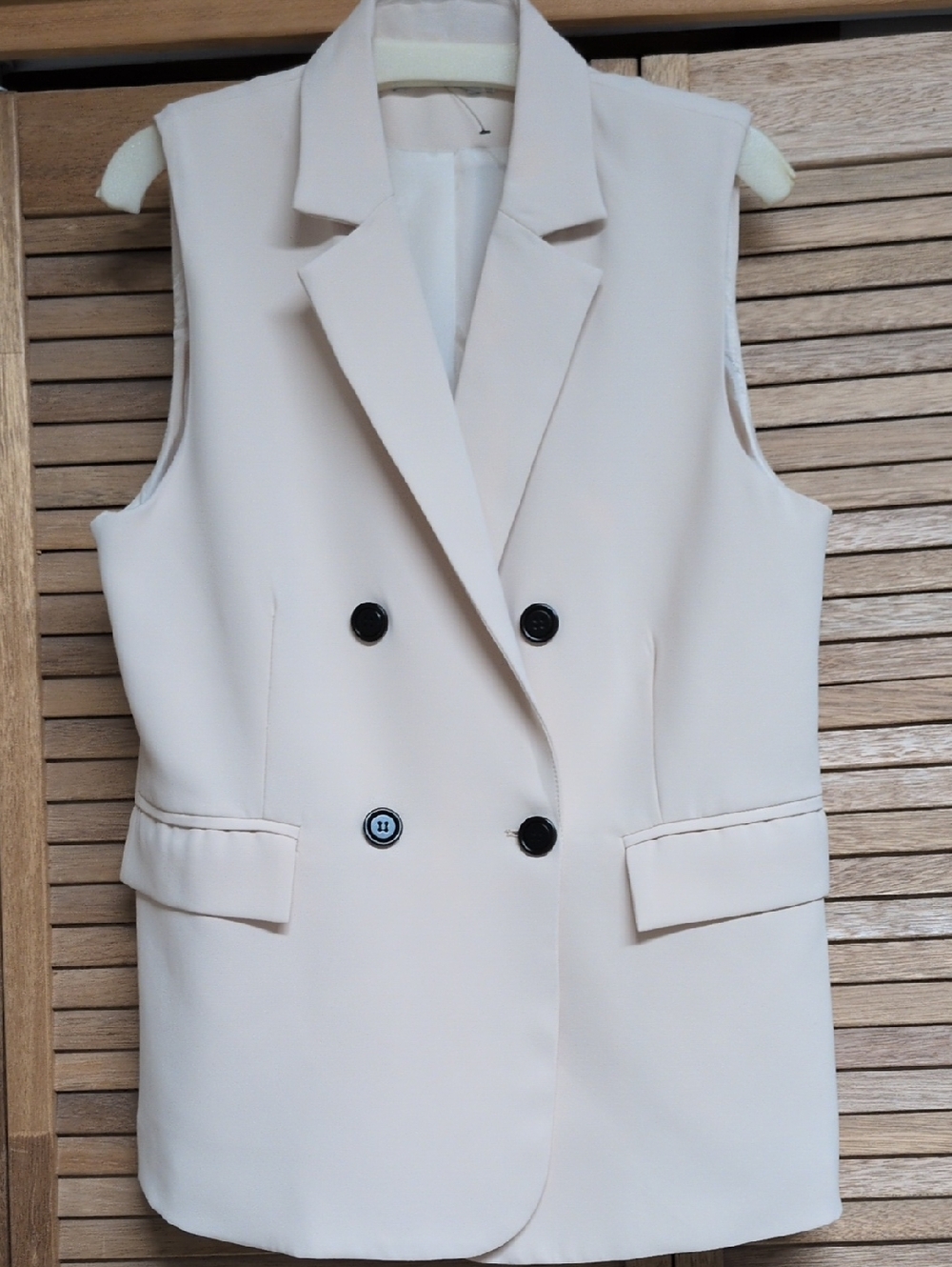 Double-Breasted Sleeveless Vest in Cream